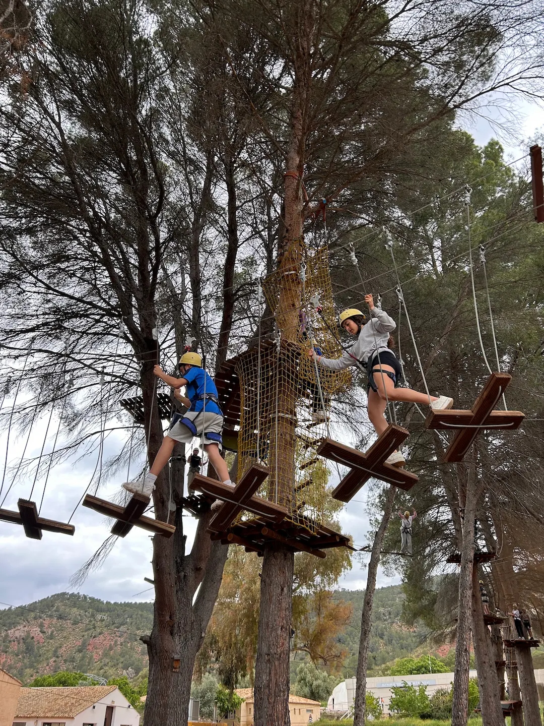 Parque multiaventura en Valencia para jornadas de ocio y grupos numerosos